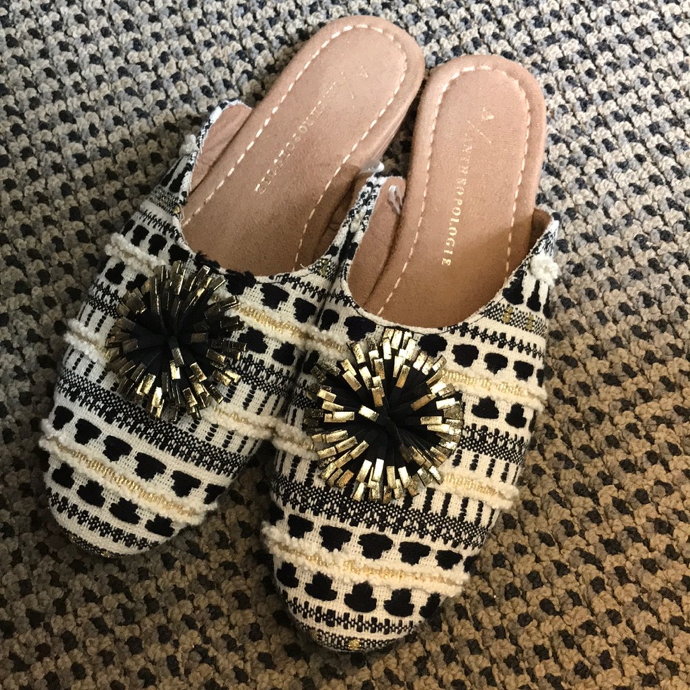 Anthropologie slippers NWOT size 7